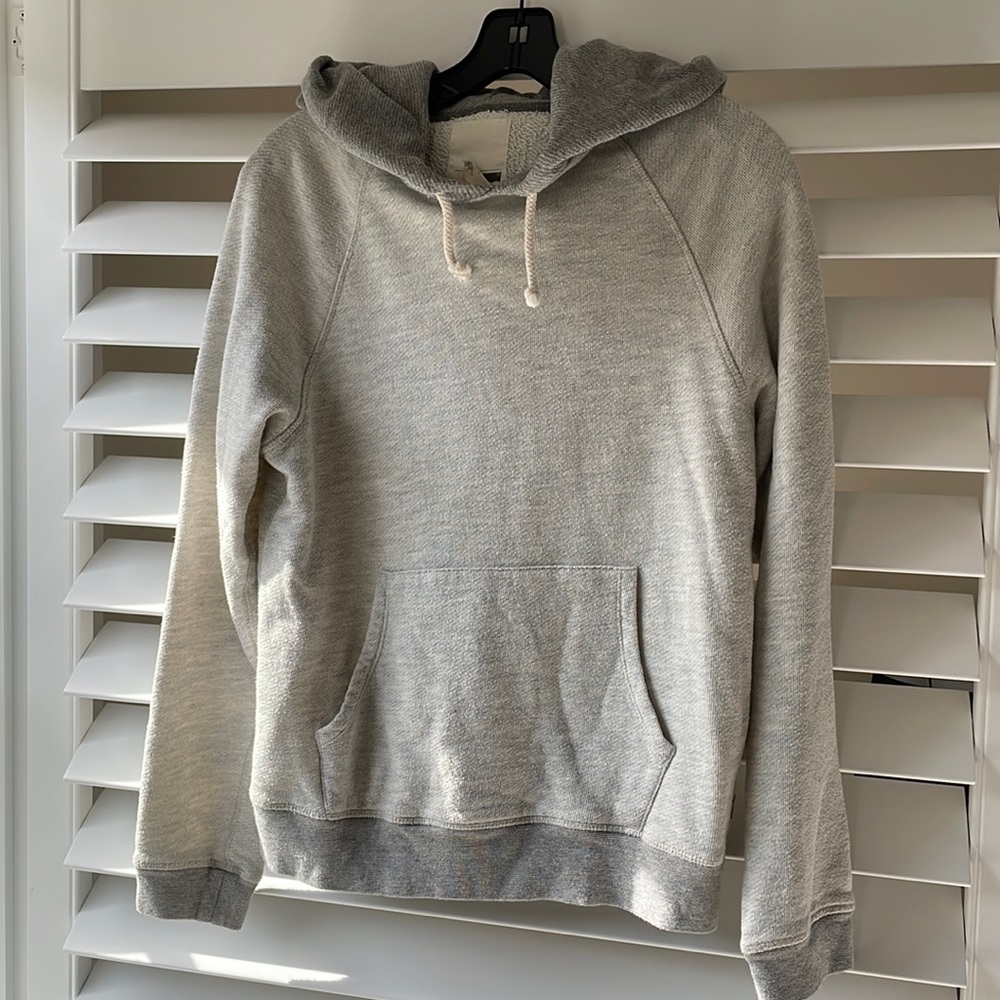 levi’s gray slouchy hood sweatshirt M